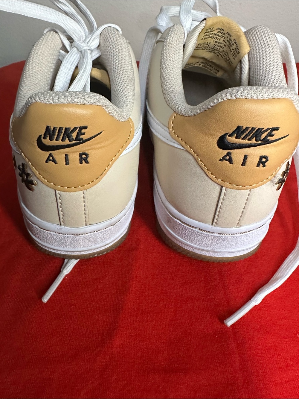 Nike Kids Air Force Ones Sneakers in Cream and Tan
